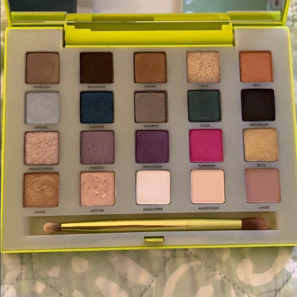 Urban Decay vice LTD palette